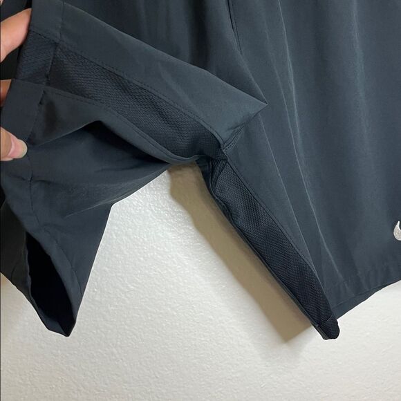 Nike Dri Fit Training Shorts Black Size Youth Large - Picture 5 of 10